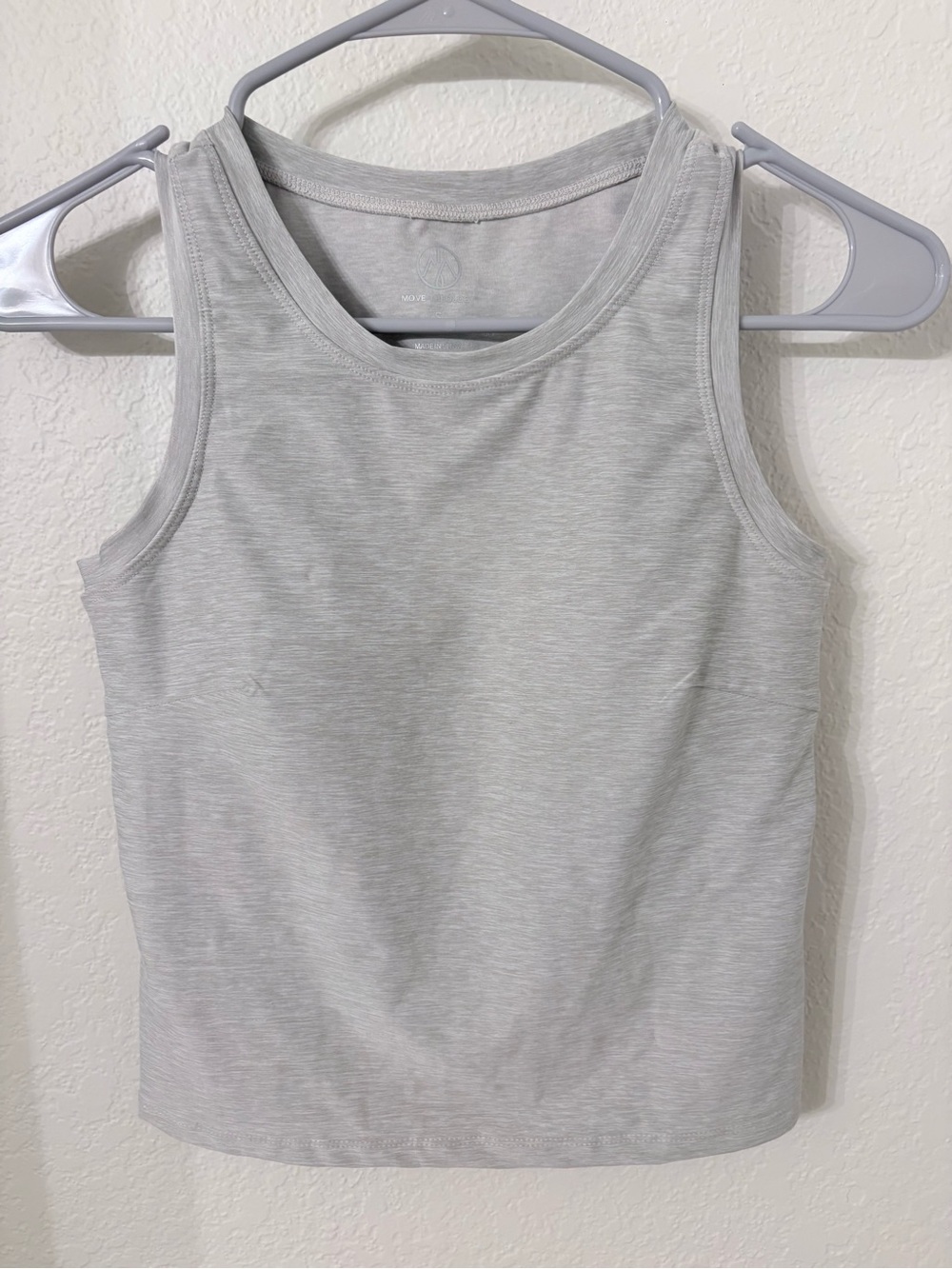 Move Theology Gray Athletic Tank Top with Built-In Bra Size Small Activewear